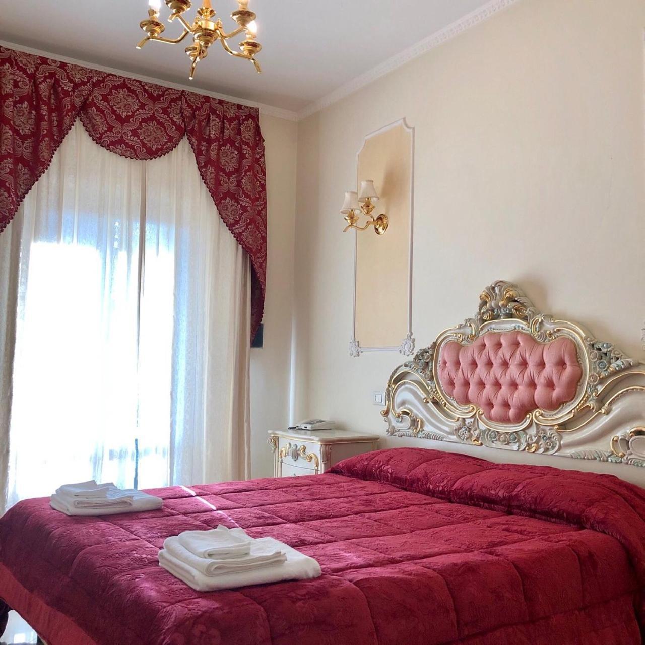 Colosseo Rooms Imperial Roma Exterior foto